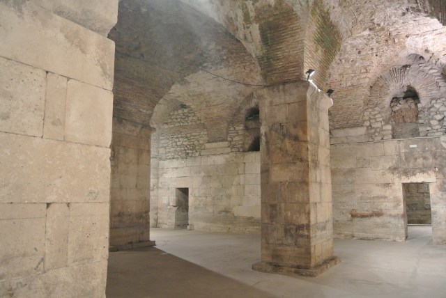 Beating the heat in the catacombs