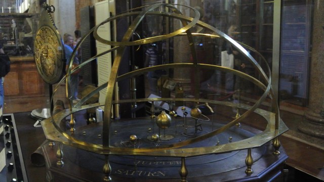 A beautiful Orrery for me, the stargazer