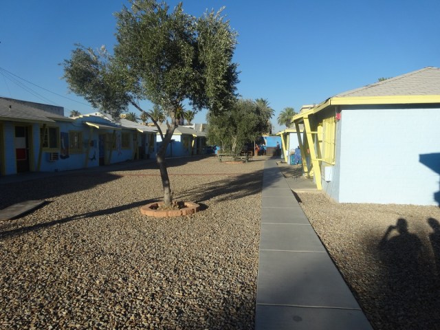 Hostel Cat: This courtyard also housed my favoured vending machine
