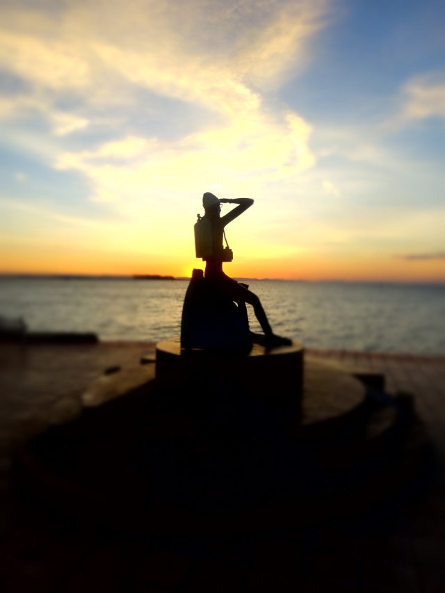A tribute to Jacques Cousteau in bronze. He described the Sea of Cortez as ‘The Worlds Aquarium’