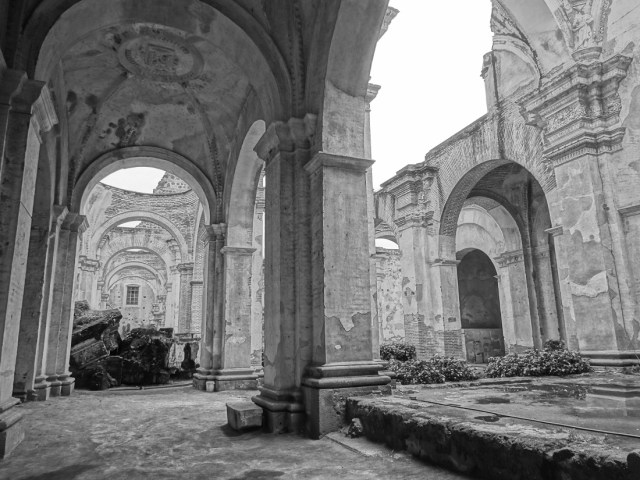 Wandering one of the most impressive cathedrals we’ve yet seen on our trip (ruined or otherwise)