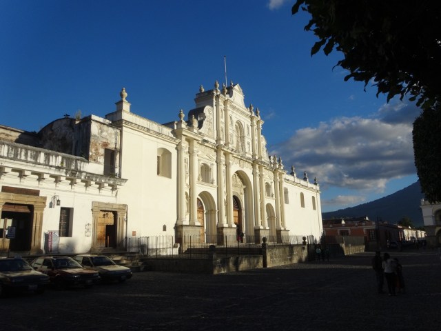 It took a return visit to Antigua to finally get a sunny afternoon here!