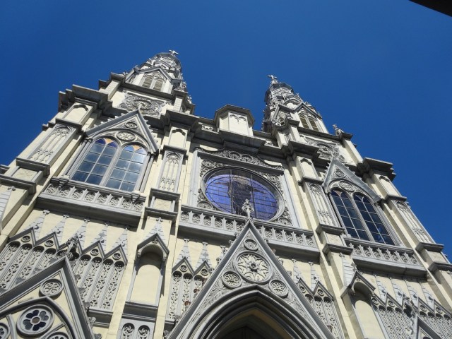 Basilica Sagrado Corazon. Something traditional and imposing
