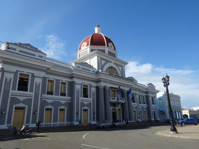 The stunning Palacio de Gobierno, one of the beautiful bulding’s that front Parque Jose Martí