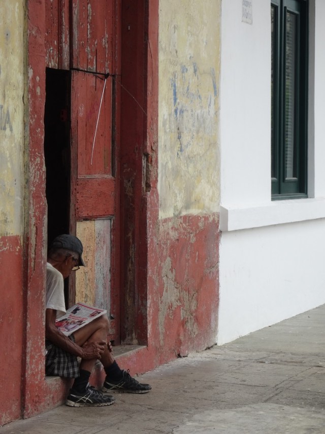 Exploring Casco Viejo