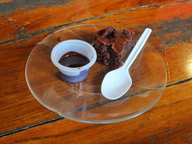 That delicious brownie and some of El Quetzal’s chocolate sauce