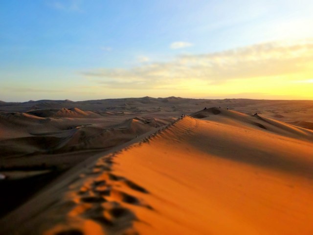 Fiery desert sands
