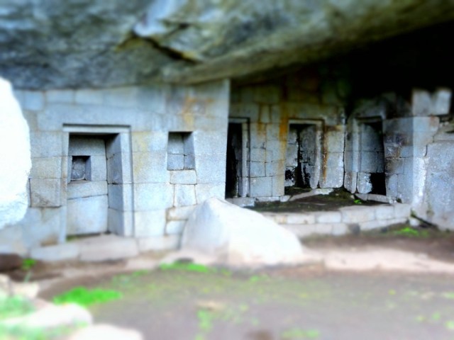Exploring the barely visited Templo de la Luna (Temple of the Moon)