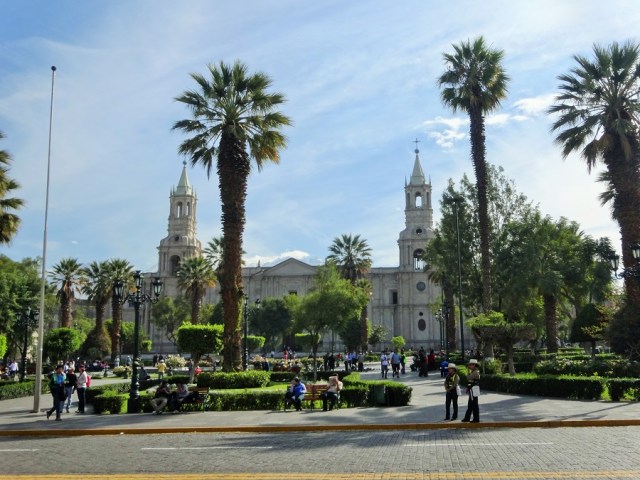…on yet another gorgeous Plaza de Armas