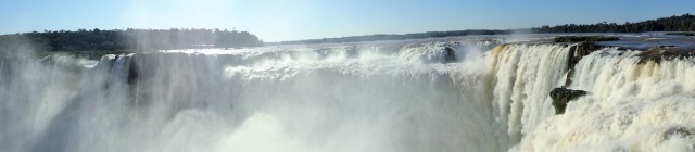 The incredible grand scale and raw power of the Iguazu Falls (Click on image to enlarge)