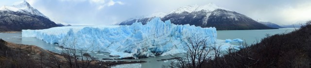 This incredible sight kept our eyes turning like a magnet! (Click on image to enlarge)