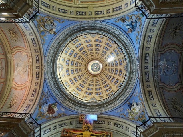 Continuing on where we left off in Cordoba... another beautiful dome!
