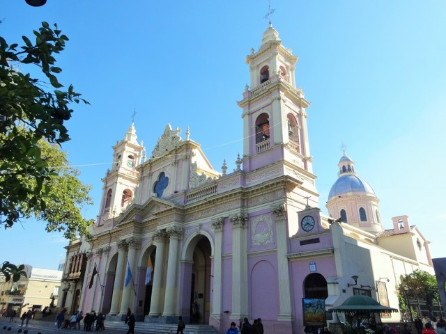 The Basilica de Salta. Surprisingly pink...
