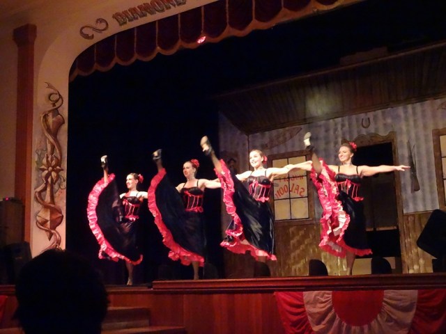 If you can, can, can! Enjoying the show at Diamond Tooth Gerties