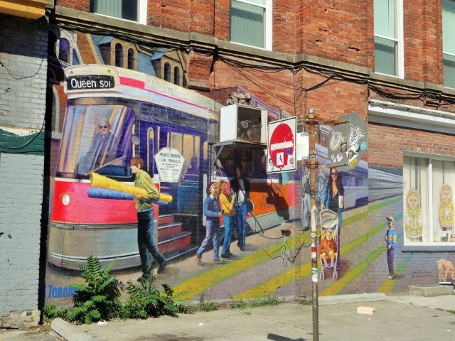 So similar to Melbourne, right down to the iconic trams (or as they call them, streetcars)