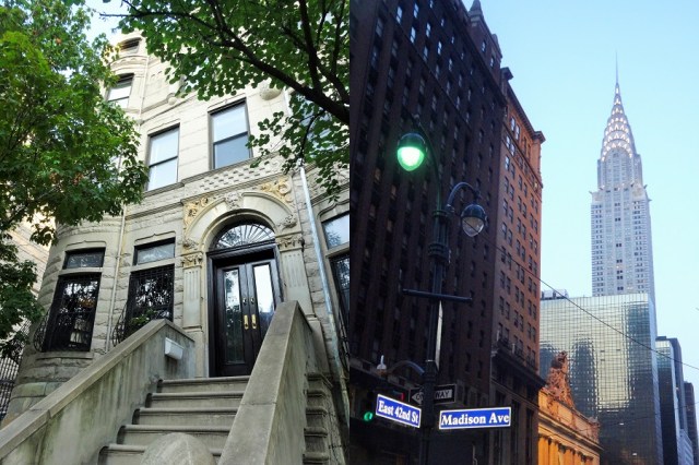 Welcome to the Big Apple! Our home for the next fortnight... (left) & Icons within a city full of icons (right)
