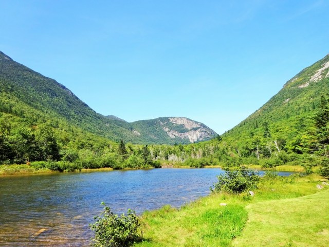 Lunching, surrounded by the White Mountain National Forest